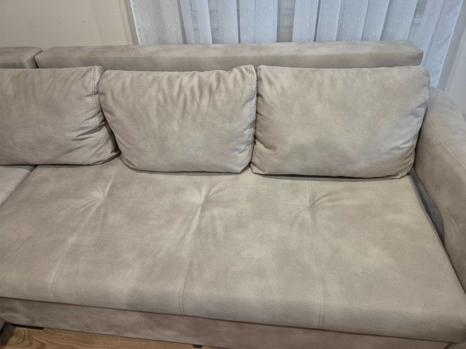 Разтегателен диван