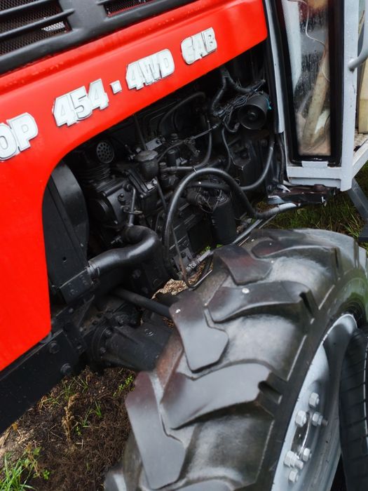 Vând tractor TOP-454