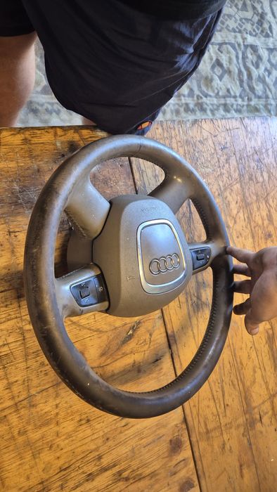 Оригинален мулти волан за Ауди А4 б7 2004- 2008г