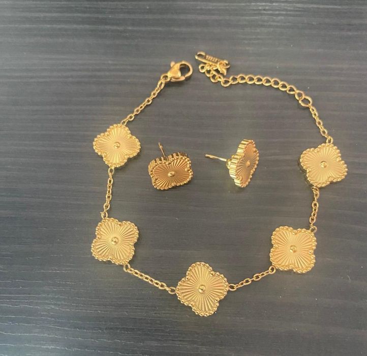 Нова гривна van cleef