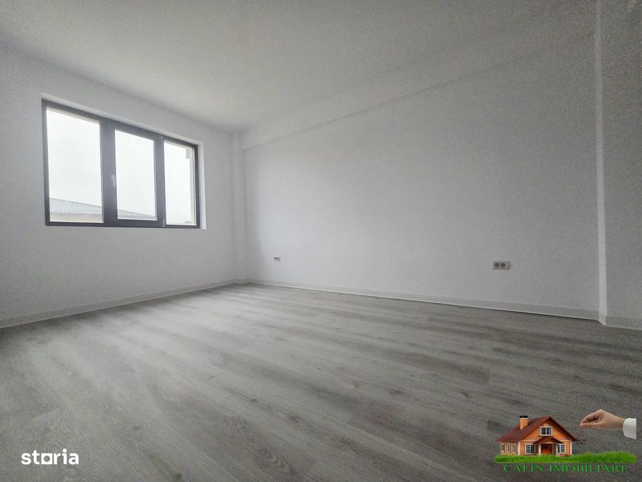 Apartament 1 cameră decomandat 32 mp DEMISOL INALT - HLINCEA — fotografia 2