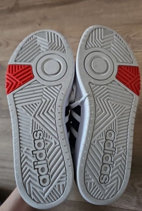 Маратонки Adidas Hoops 3.0