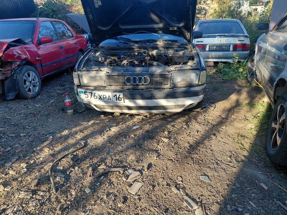 Ауди на разбор по болтам