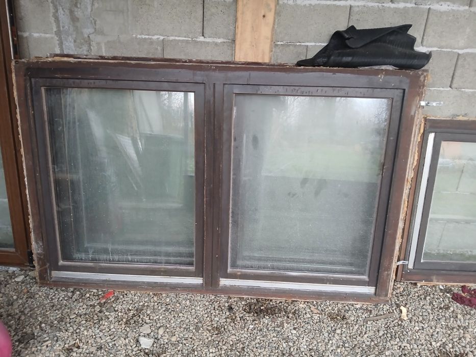 Geamuri și uși termopan