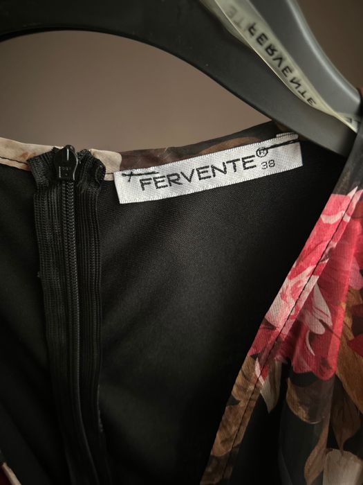 Рокля с флорални мотиви Fervente