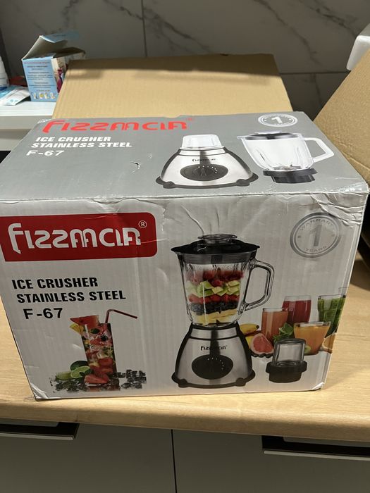 Блендер Fissman F67