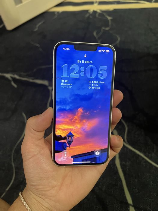 Iphone 13 128 гб ,коробка есть акб 74%