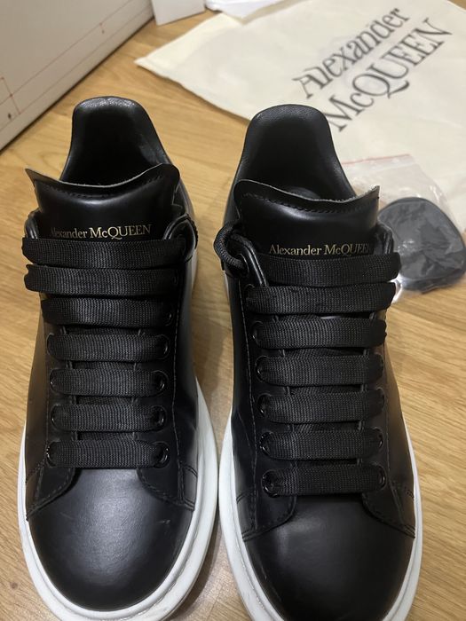 Alexander McQUEEN