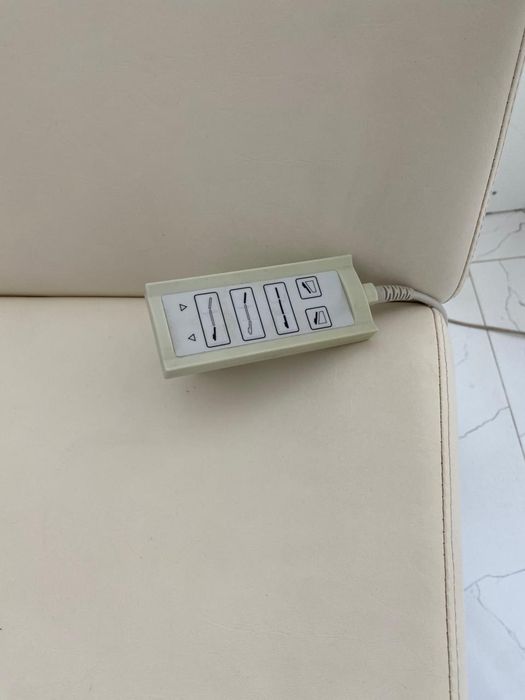 Кресло подолога автоматическое