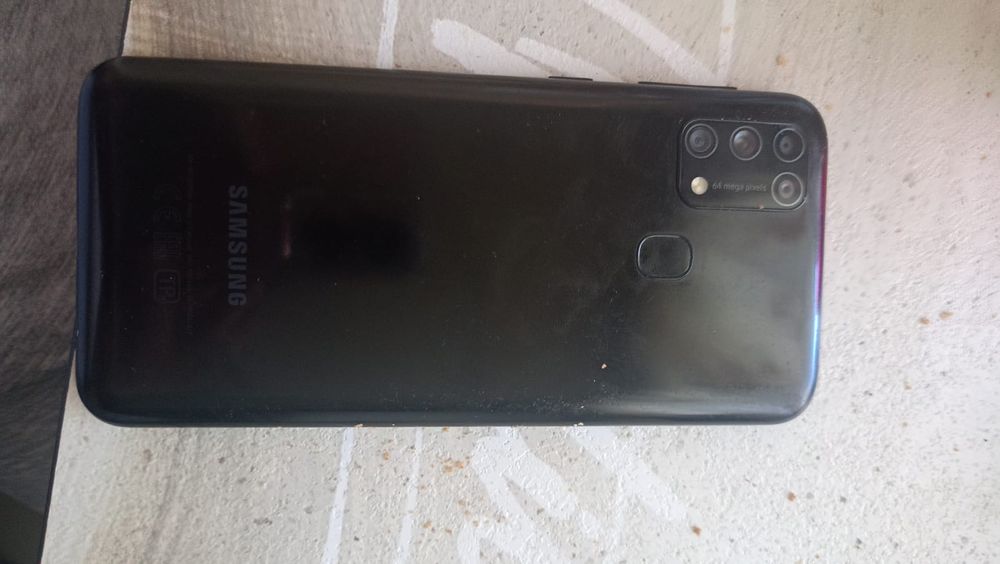 Продам телефон Samsung M31