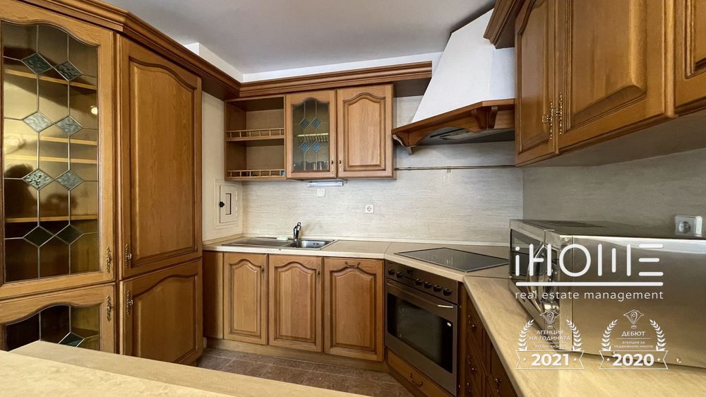 Дава се под наем Тристаен апартамент в София, Център - 124 кв.м за 1200 € - Снимка #2