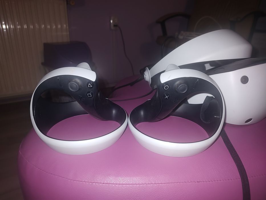 Psvr2 in stare perfecta + adaptor pentru psvr2 mai mult în descriere