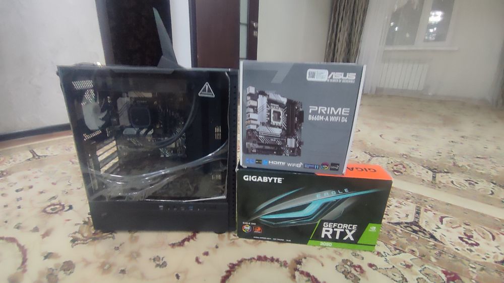 Комплектующие почти новая