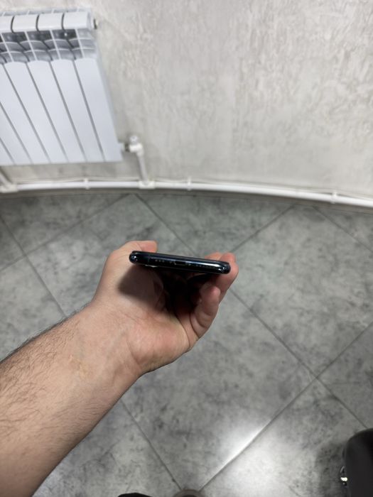 Прлдам iPhone 11 pro 256gb