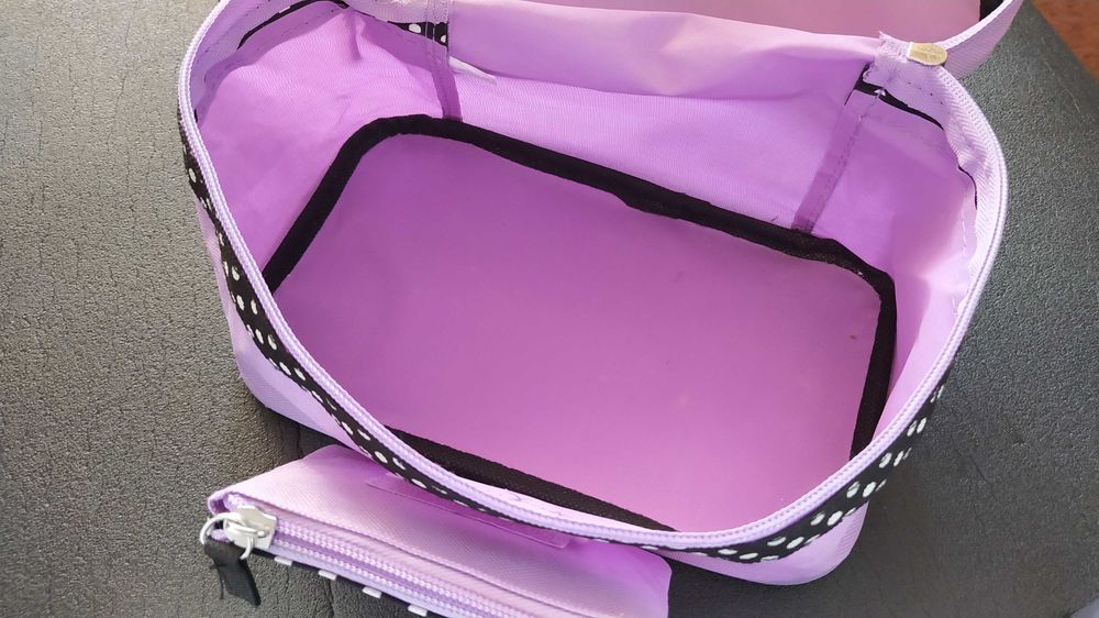 Portfarduri cosmetice Avon -2 modele