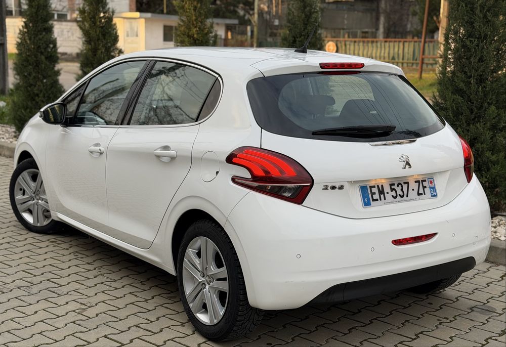 PEUGEOT 208 2017 — imagine 3