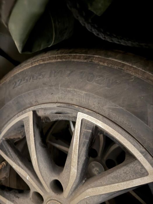 Продам летние шины на дисках