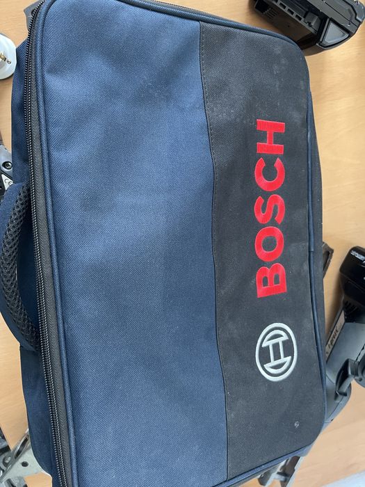 Bosch GSB 18v-21 Masina de gaurit cu percutie Auto Filetanta  NOU