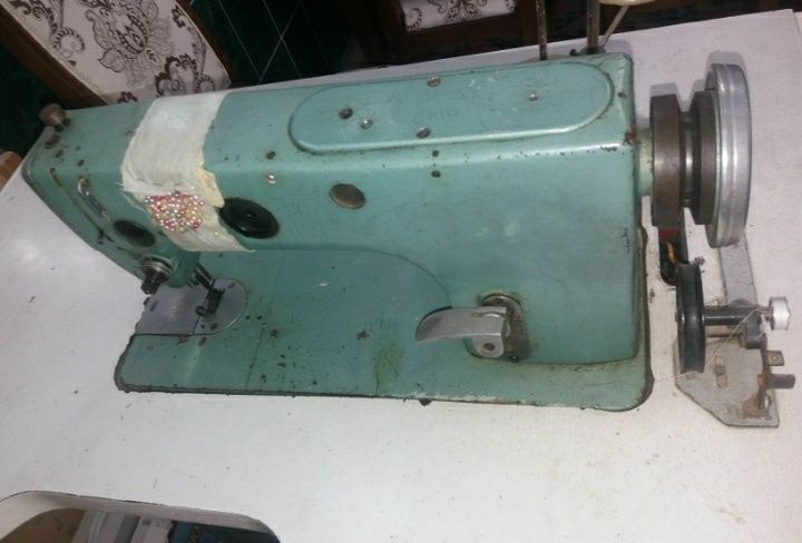 Швейная машинка класса 1022модель