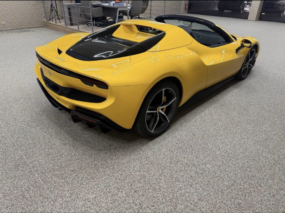 Ferrari 296 GTS 2026