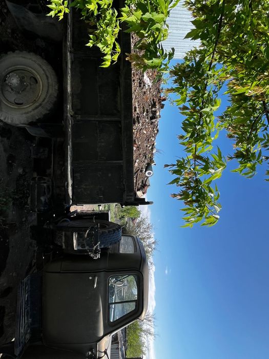 Газ 53 ездил дед на ходу