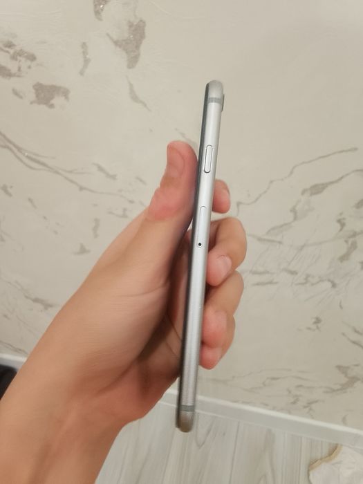 Айфон 6с на 16 гб акб 98 срочна