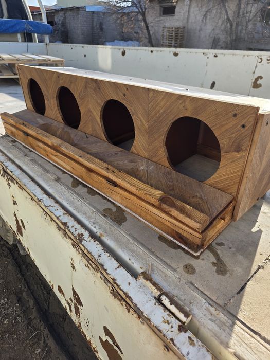 Гнездо для кур с яйцесборником