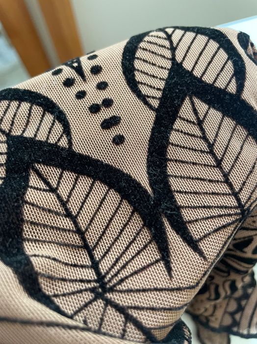 Кафява прозрачна РИЗА с ШАРКИ от черно КАДИФЕ XS