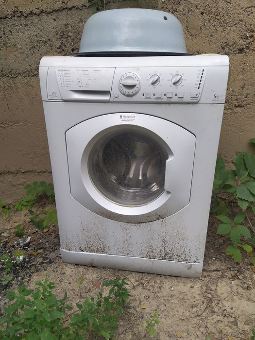 Продам стиральную машину