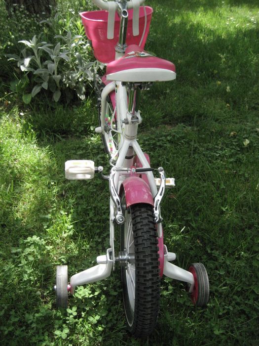 Продавам колело за момиче 12''-16'' (от 3г до 7 години) до 40-45 кг