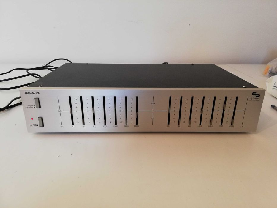 Graphic Equalizer SCHNEIDER TEAM 6051 - 7 Band /made in RFG/Impecabil