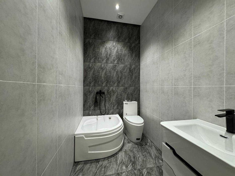 Продается Новый дом 203 м2, 1,5 сотки, Хасанбай (87648)