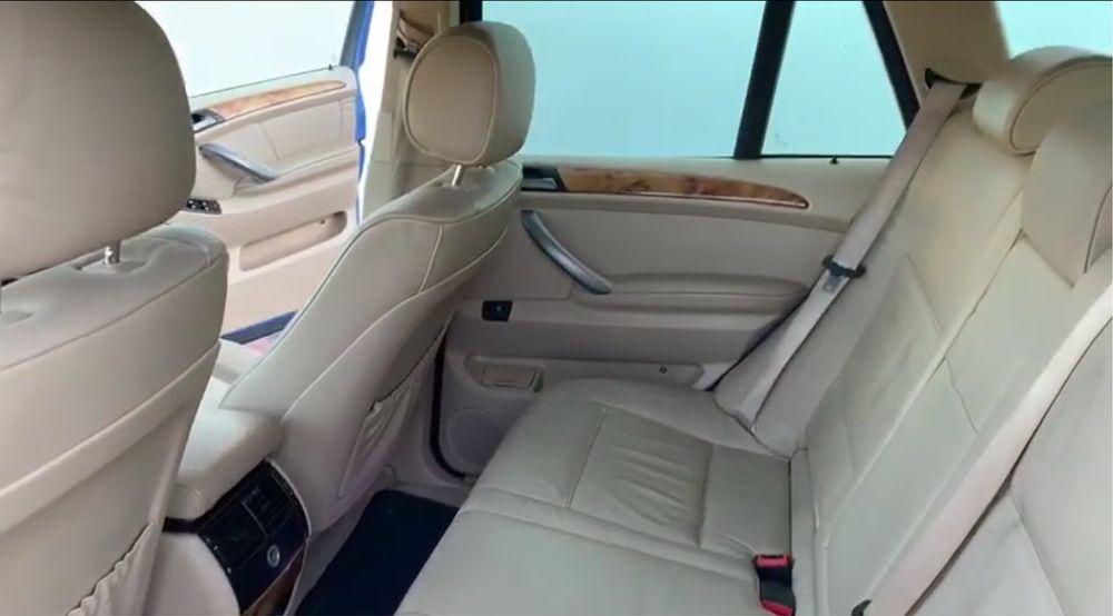 Bmw x5 e53 volan drepata( se ofera fiscal)