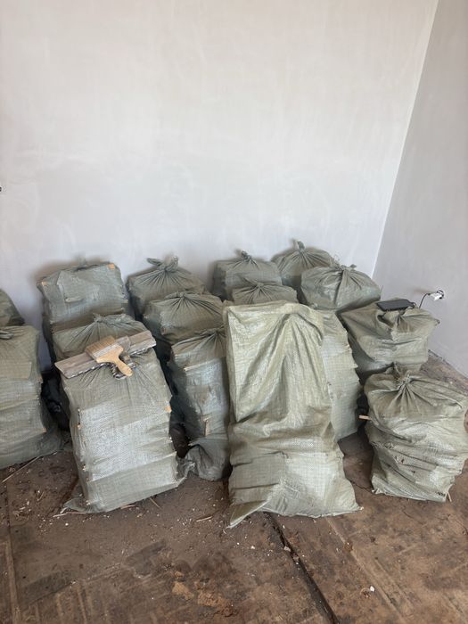 Отдам бесплатно паркет бу