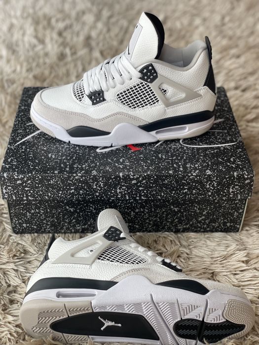 Jordan 4 Retro Military Black Air 1 Max  Nike SB