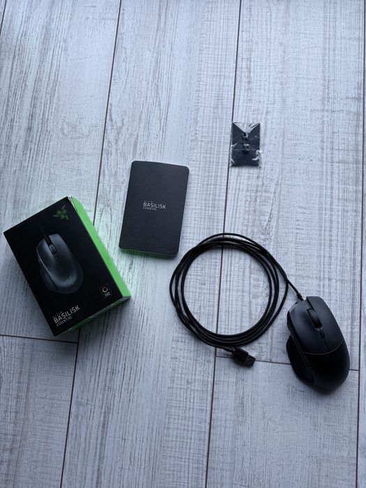 Razer клавиатура , мишка и микрофон