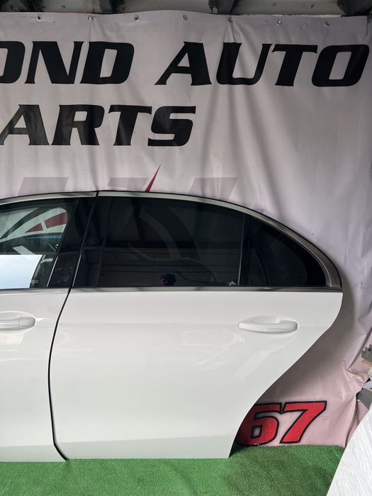 Mercedes E-Class W213 Usi Usa Stanga Fata-Spate Completa Alba