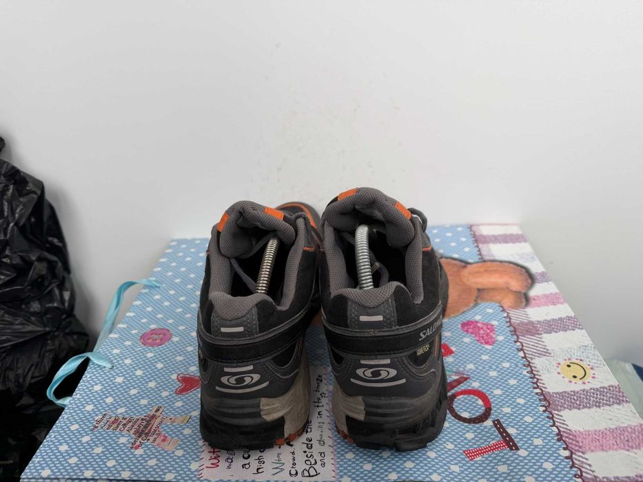 Salomon Gore-Tex''оригинални мъжки туристически обувки 43 номер