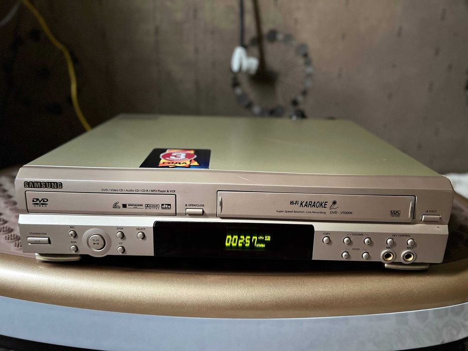 Hi Fi 6 head Samsung V5000K Stereo видеомагнитофон
