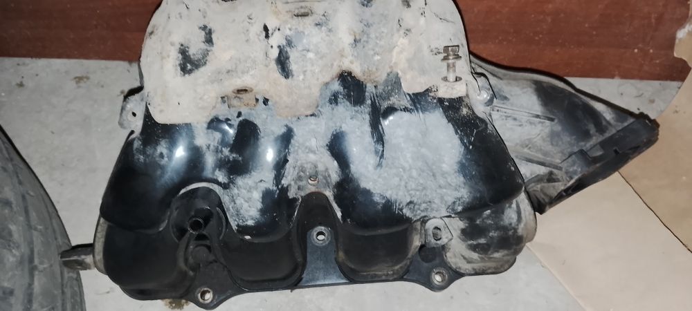 Коллектор Тайота 30 об 2.4