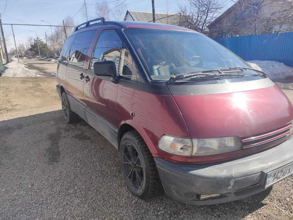 Продам Toyota Previa 1991 г. в
