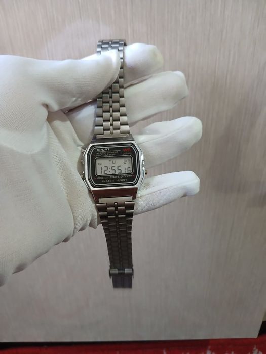 Casio  часы продается
