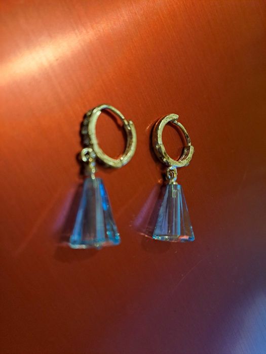 Обеци висулка със сини камъни