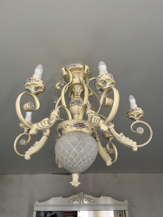 Люстра 6 рожковая