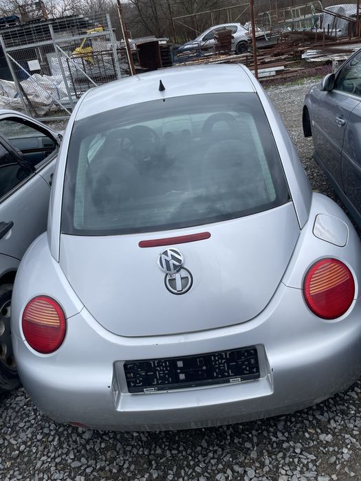 Фолксваген битъл/ volkswagen beetle 1.6 i 2000г НА ЧАСТИ