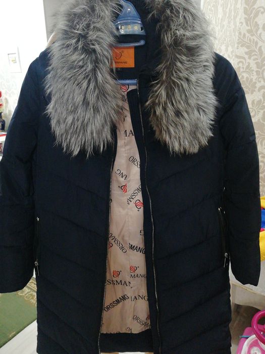 Продам пуховик зимний