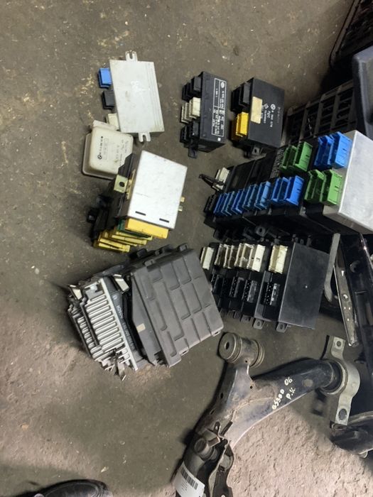 Авторазбор бмв и мерседес .