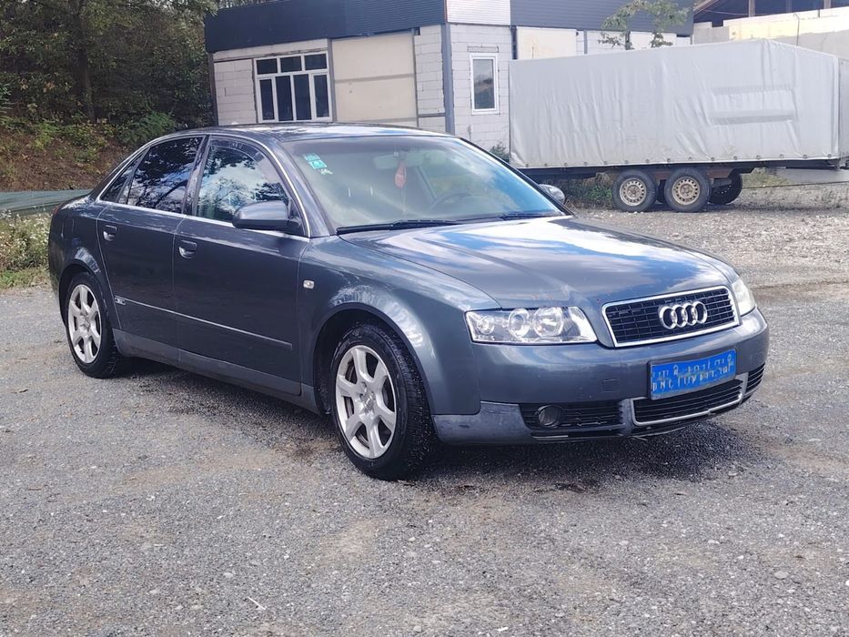 Audi a4. ...schimb cu auto 7 locuri ofer dif