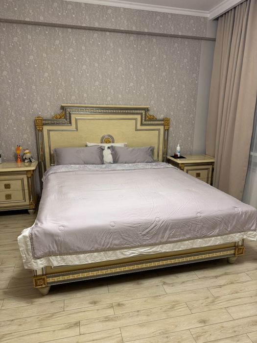 Спальняя кроватт бу