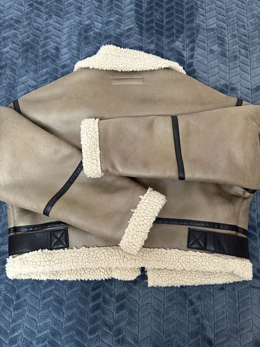 Куртка весення,демисезонная